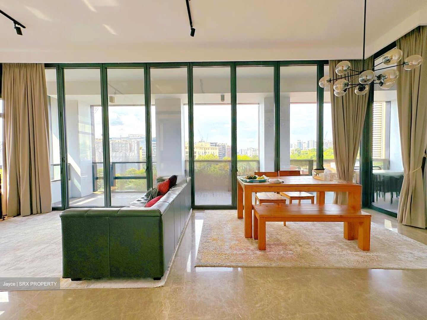 Nouvel 18 (D10), Condominium #529323881